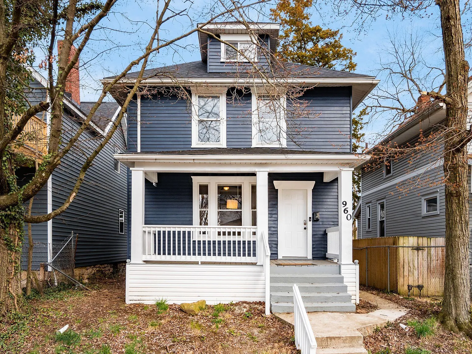 960 Ellsworth Ave photo 1