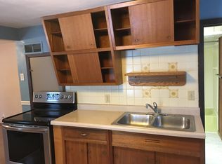 127 Elm St #1/2, Dekalb, IL 60115