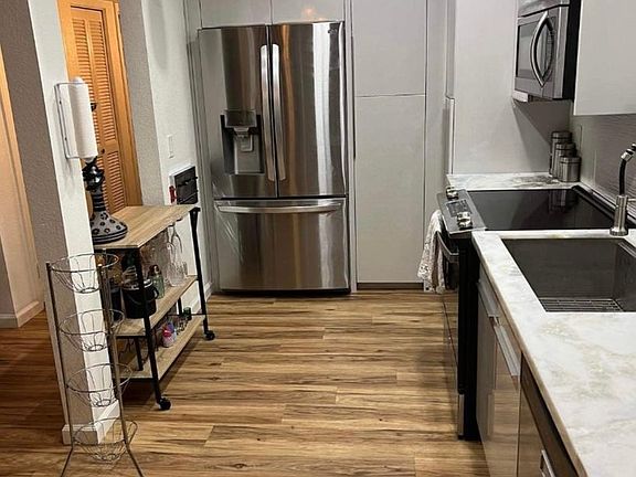 2nd image of 2560 C St APT 11