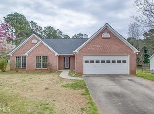 6055 Portsmouth Dr, Flowery Branch, GA 30542