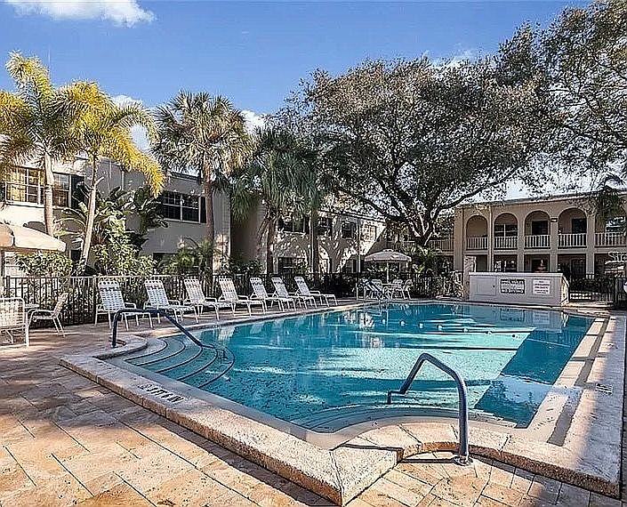 1st image of 4335 Aegean Dr APT 204A