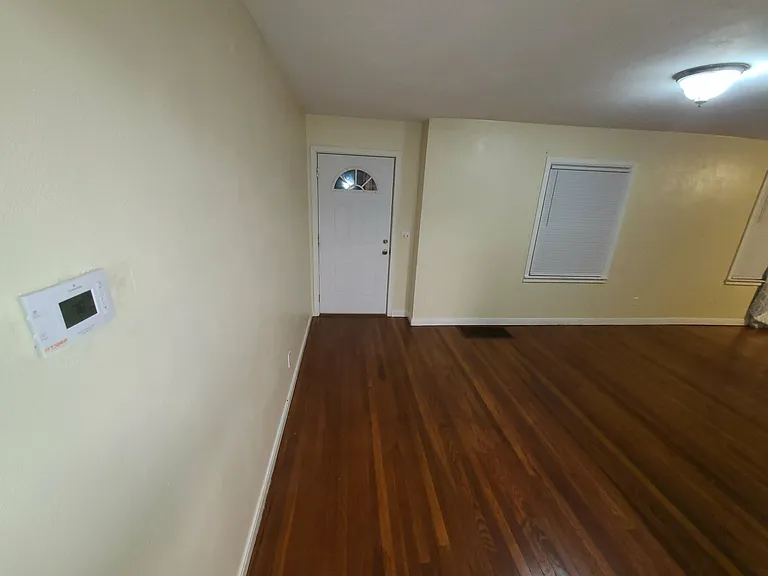 2101 Pickett St — Photo 21