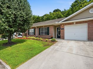 4055 Darwin Way, Knoxville, TN 37918