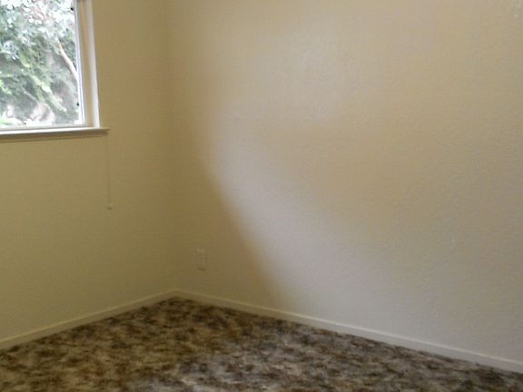 5th image of 10476 Pomber St