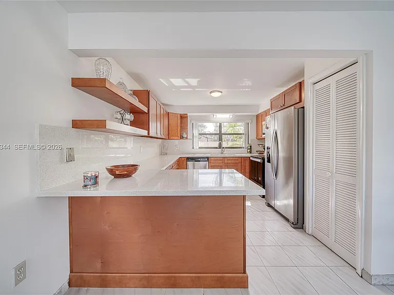13337 SW 64th Ln — Photo 8