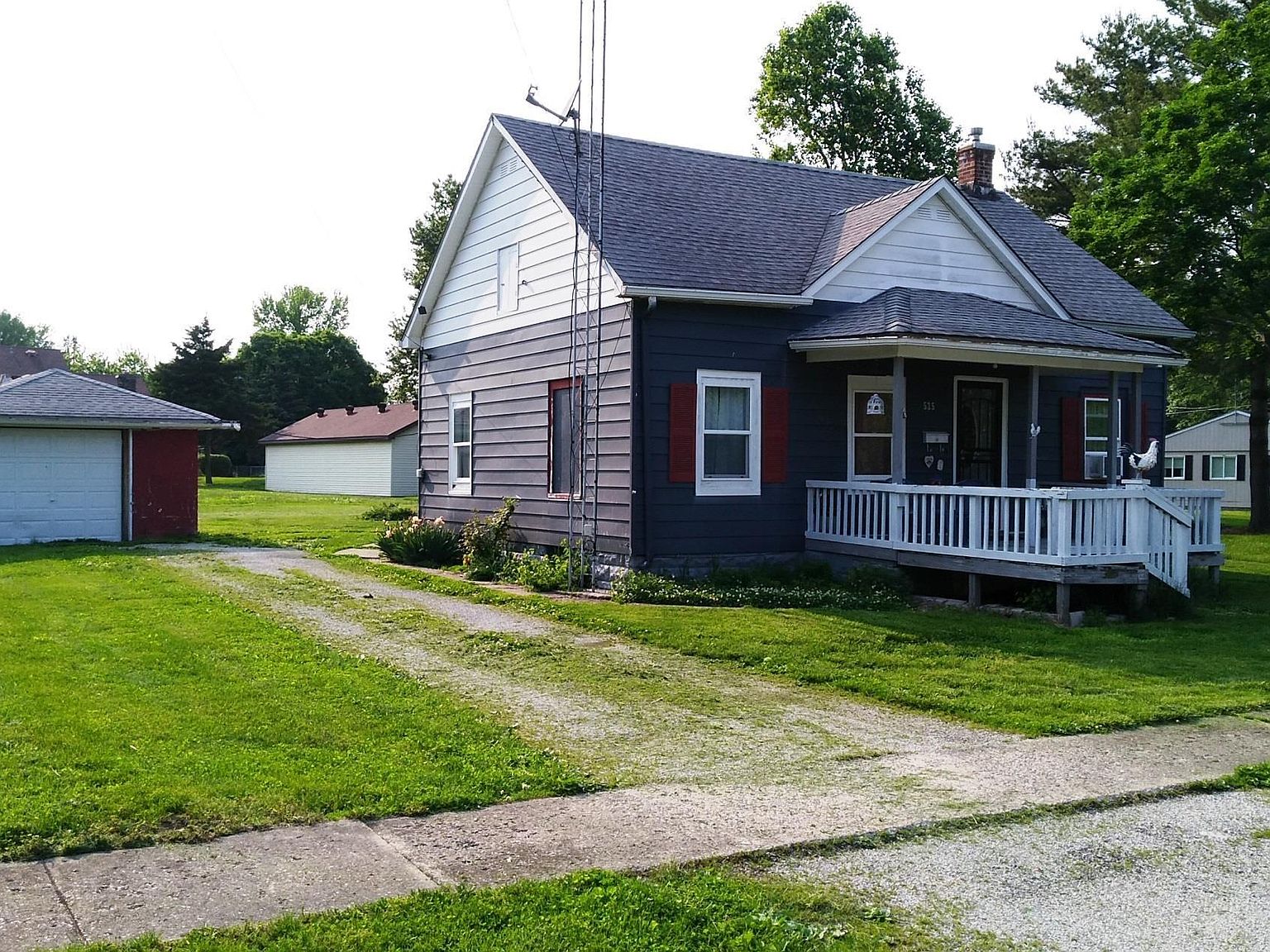 525 N Dye St, Virden, IL 62690 Zillow