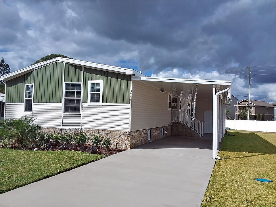 1st image of 3944 Breakwater Dr #113