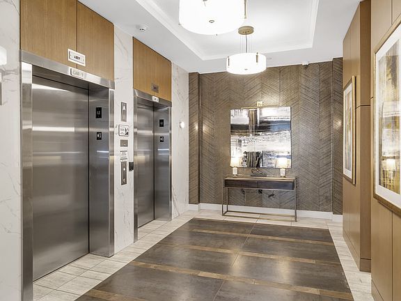 5th image of 19 North St #401