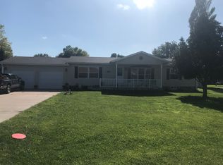 9110 Canal Rd, North Platte, NE 69101