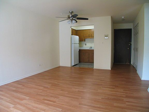 4th image of 336 Lathrop Ave APT 202