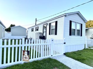 32 Donna St, Beacon Falls, CT 06403