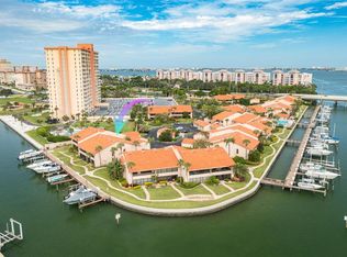 4730 Brittany Dr S APT 33, Saint Petersburg, FL 33715