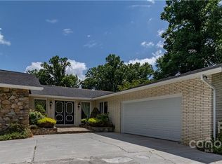 463 Rocky Springs Hts, Burnsville, NC 28714