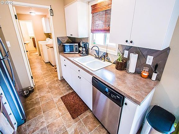 5th image of 7007 NE 27th Ave