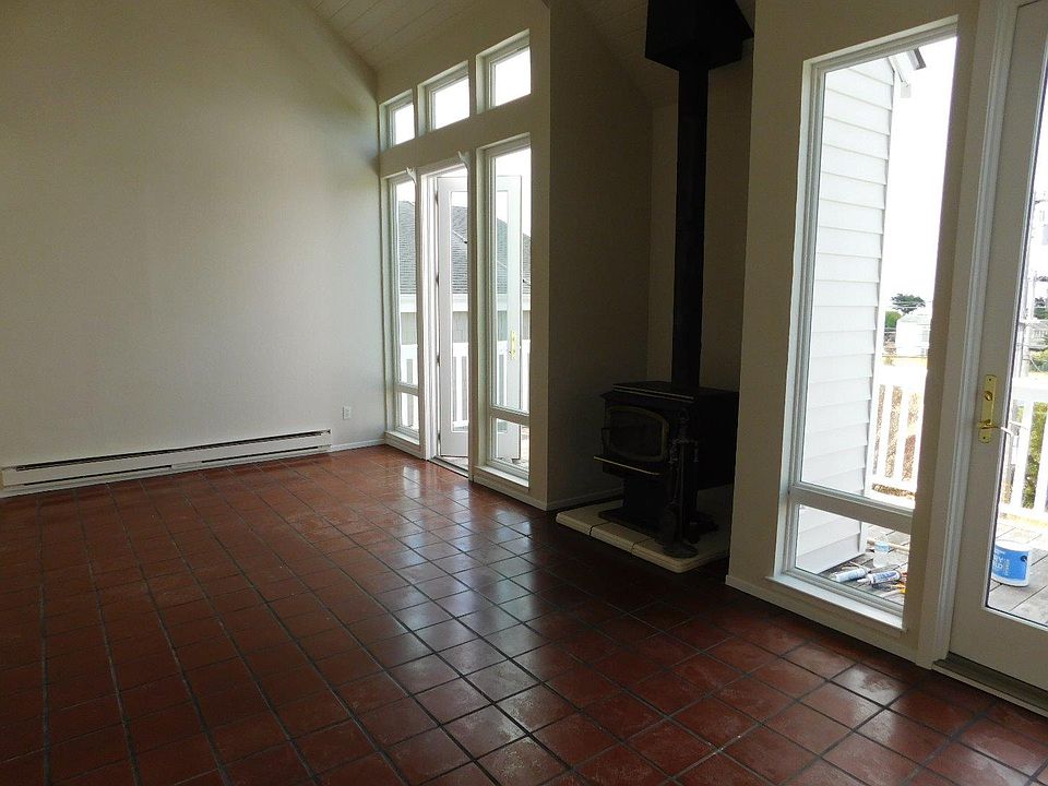 2nd image of 331 4th Ave