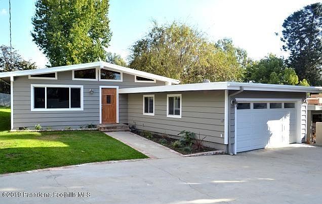 1st image of 2882 Marengo Ave