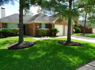 3715 Paigewood Dr, Pearland, TX 77584