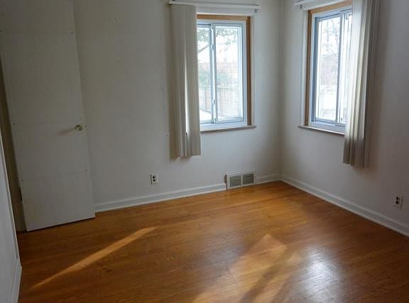 5th image of 23200 Plum Hollow St