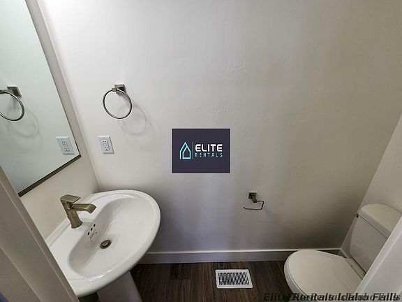 3003+Kalani
5_12012025