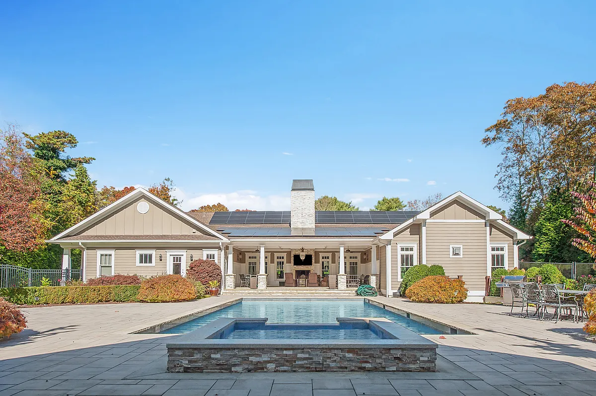 Building Photo - 47 Midhampton Ave
