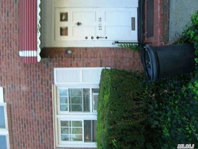 2nd image of 22104 90th Ave