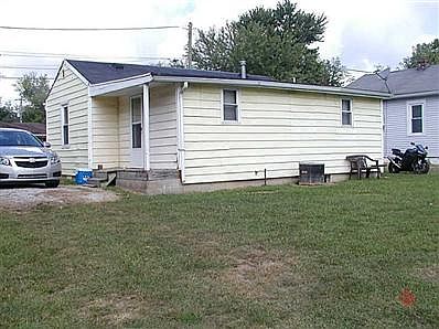 2nd image of 240 Sunnyside Dr