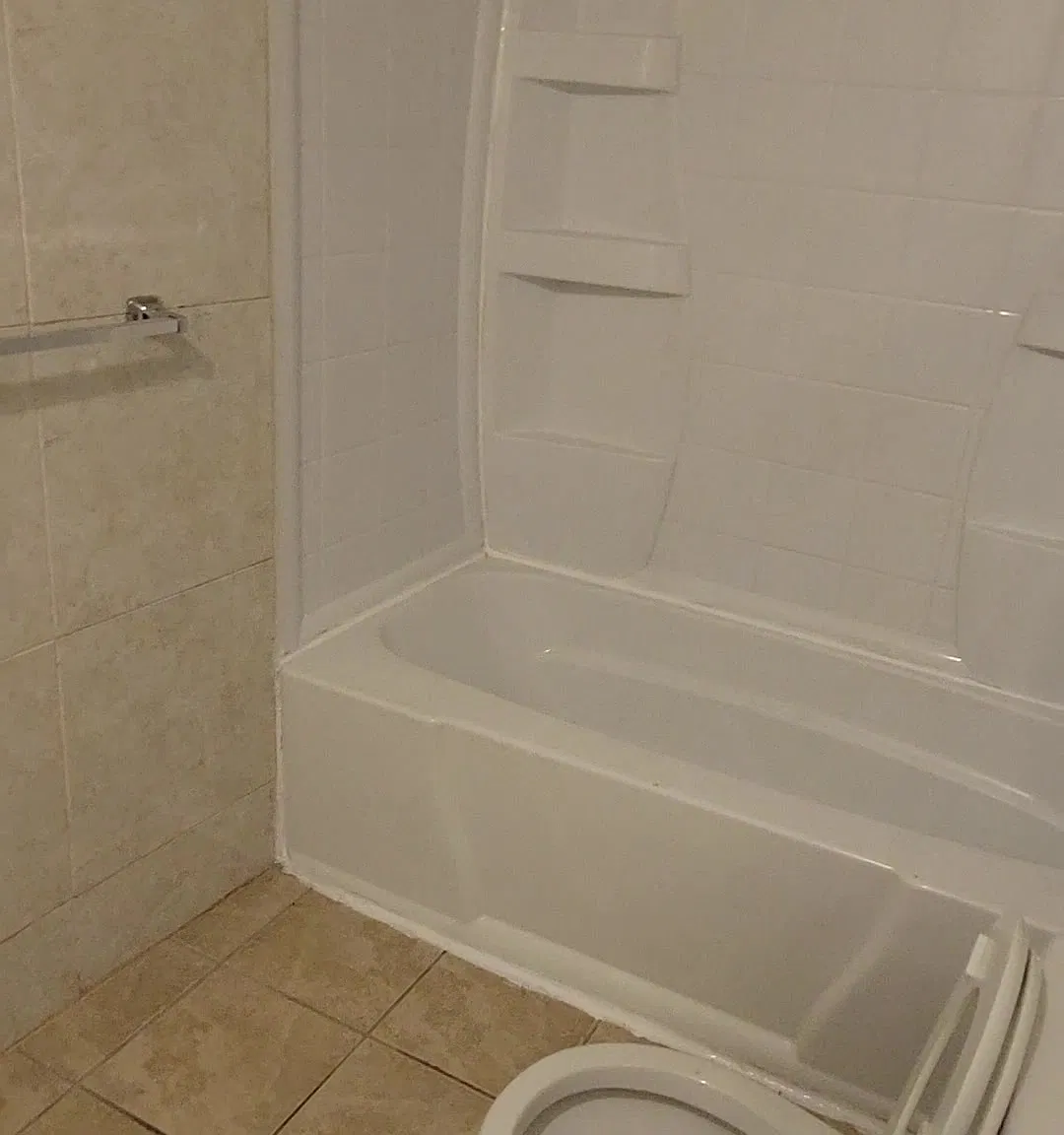 3 bed, $2,350 — Photo 4