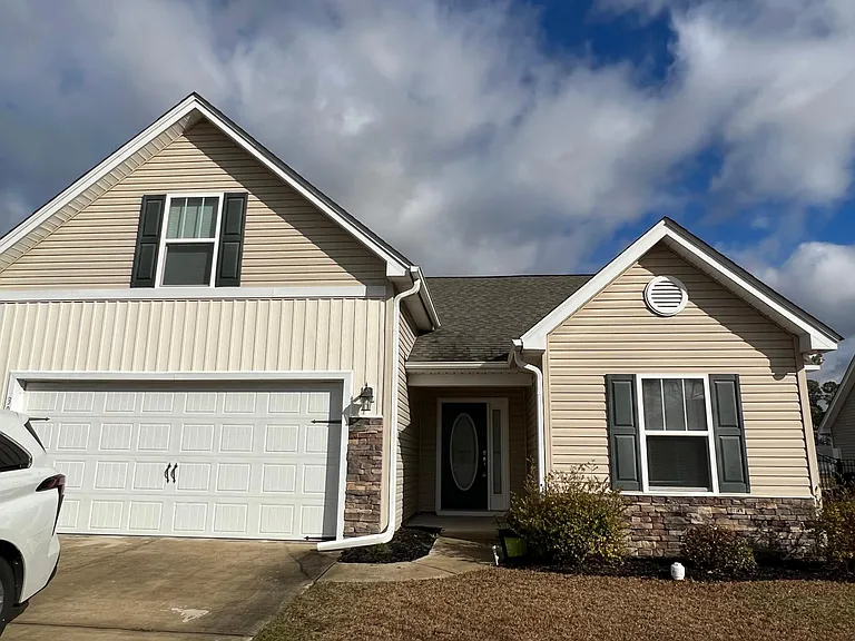 308 Marquis Ct — Photo 2