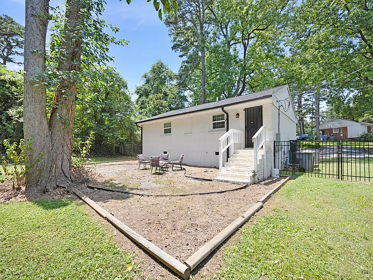 2606 Druid Hills Way — Photo 19