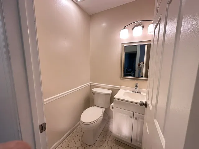 1701 Buckingham Cir — Photo 11