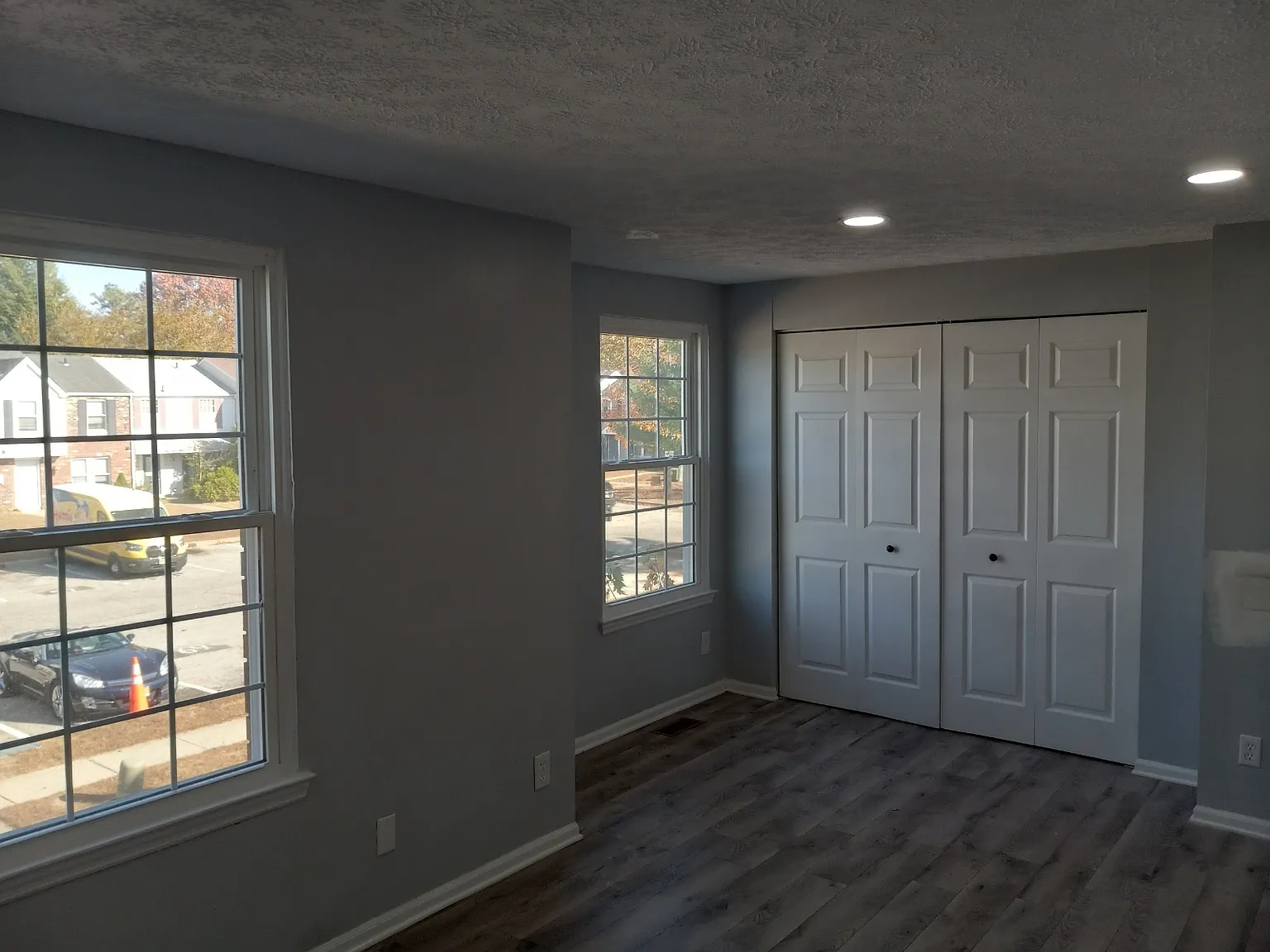 3 bed, 1140 sqft, $2,200 — Photo 3