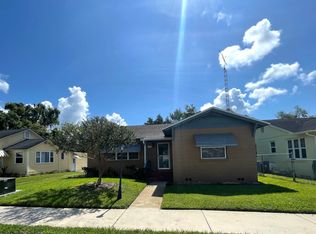 322 S 4th St, Leesburg, FL 34748