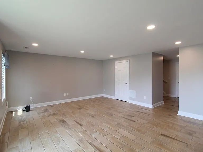2221 Lapis Ln — Photo 15