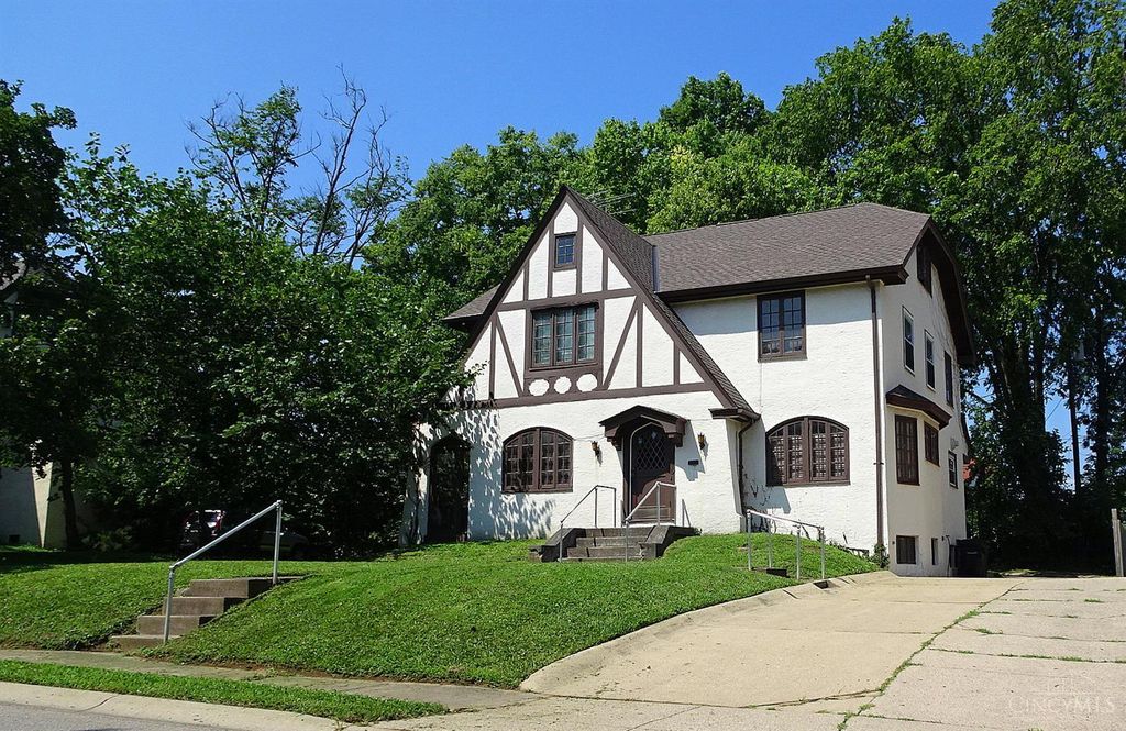 Real estate listing image