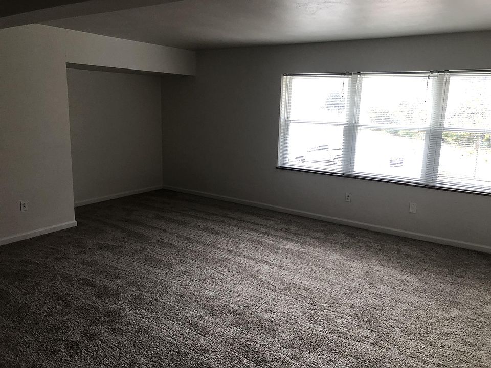 Chenot Place 30 Narcissus Dr Belleville, IL Zillow