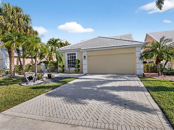 2nd image of 8361 Horseshoe Bay Road
