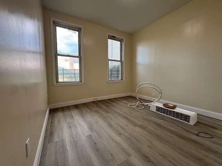 60-23 54th Pl #1R — Photo 8