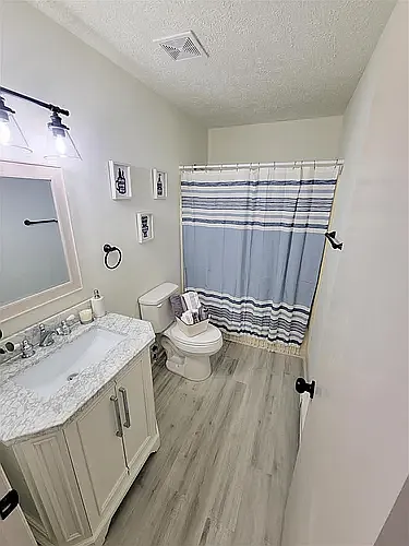 303 Gray Ave — Photo 9