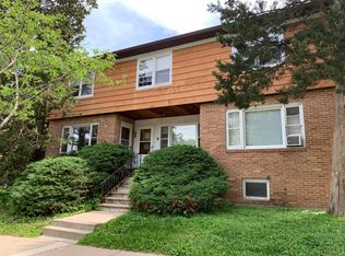 1107 Garfield St APT 2, Madison, WI 53711
