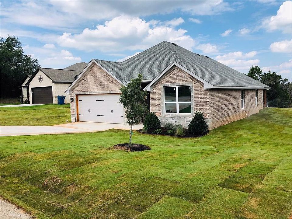 1st image of 2410 Christine Dr
