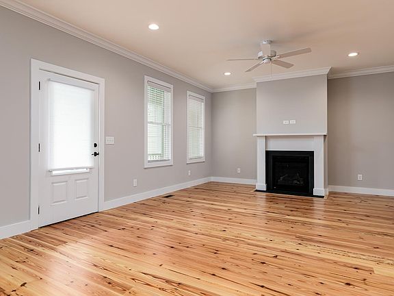 2nd image of 50 Station Ave