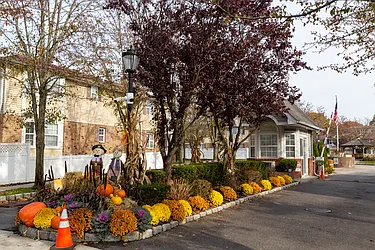 Rented by Century 21 American Homes