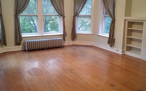 2nd image of 6441 N Bosworth Ave #3