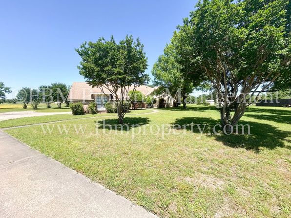 103 Oak Creek Ct