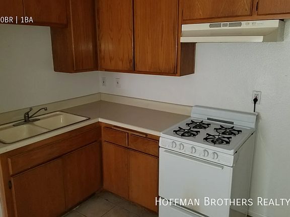 4th image of 5247 Riverton Ave #103A