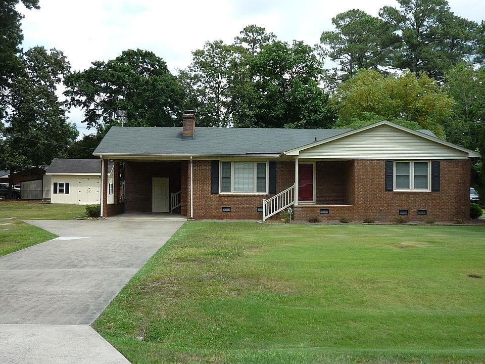1st image of 303 Forest Dr