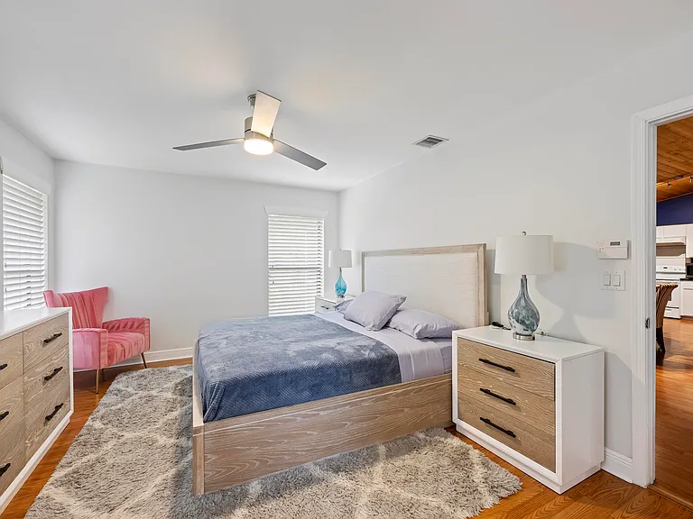 756 Juniper Pl — Photo 7