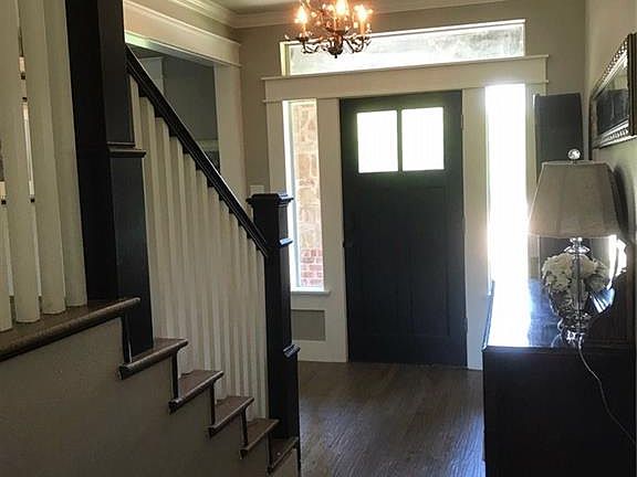 2nd image of 3411 Canterbury Dr