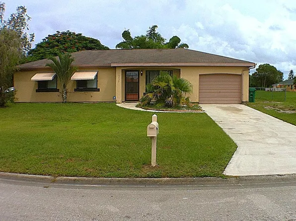 3033 SW Denton Street, Port St Lucie, FL 34953