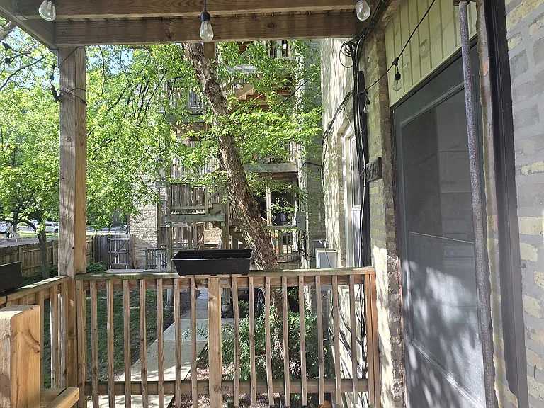 550 Elmwood Ave #1 — Photo 8